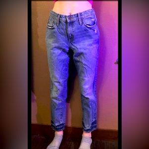 Universal Thread size 26R jeans